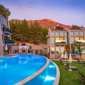 Orka Cove Penthouse & Adults Only فتحية